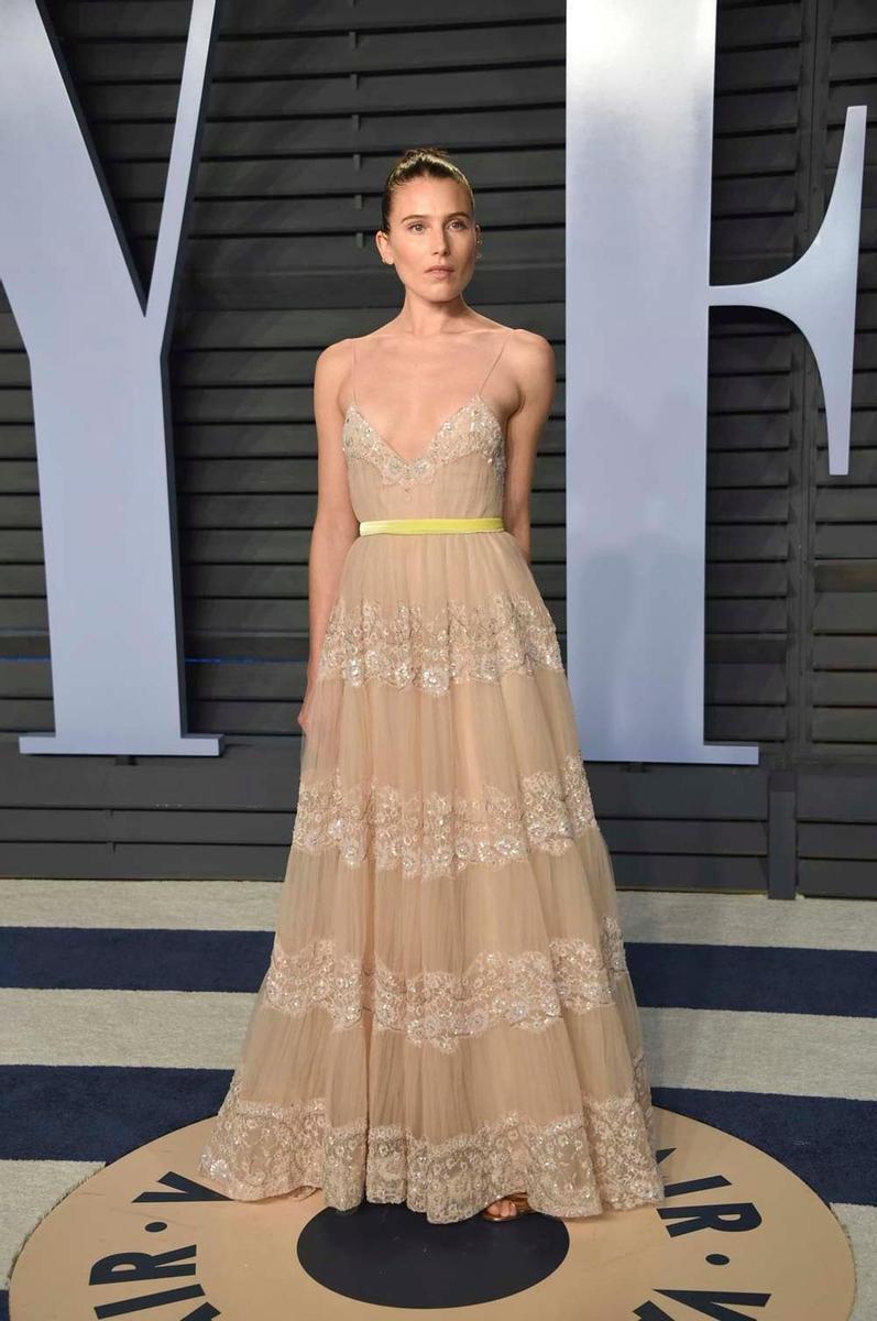 Dree Hemingway, con un vestido color champán en una fiesta tras los Oscar 2018