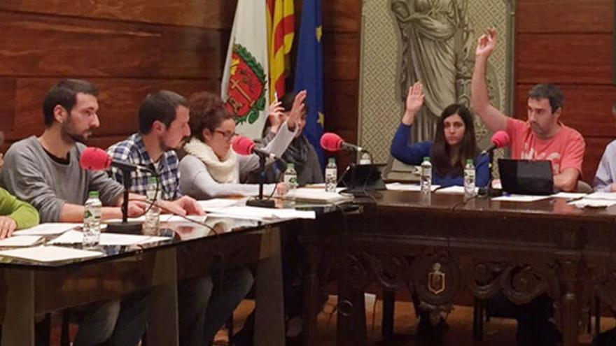 El moment de la votació en el Ple de l&#039;Ajuntament solsoní