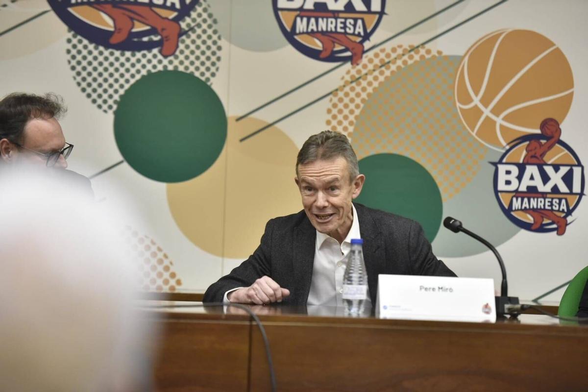Imatges de la presentació de la refundació de la Fundació del Bàsquet Manresa
