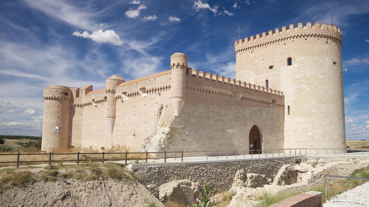 El histórico Castillo de Arévalo no fue la residencia principal de la Isabel la Católica
