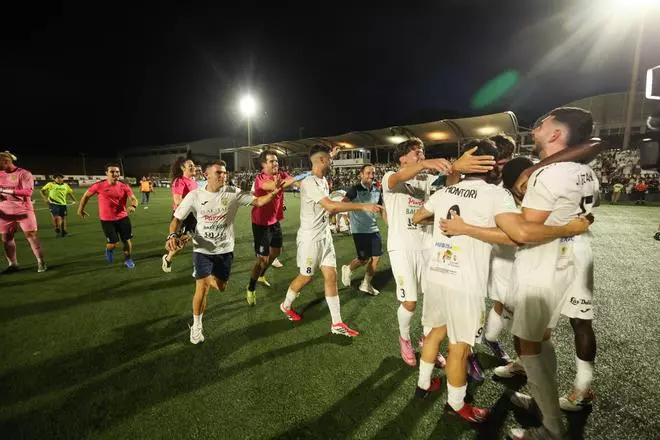 La Peña Deportiva vuelve a Segunda RFEF a golpe de vendaval