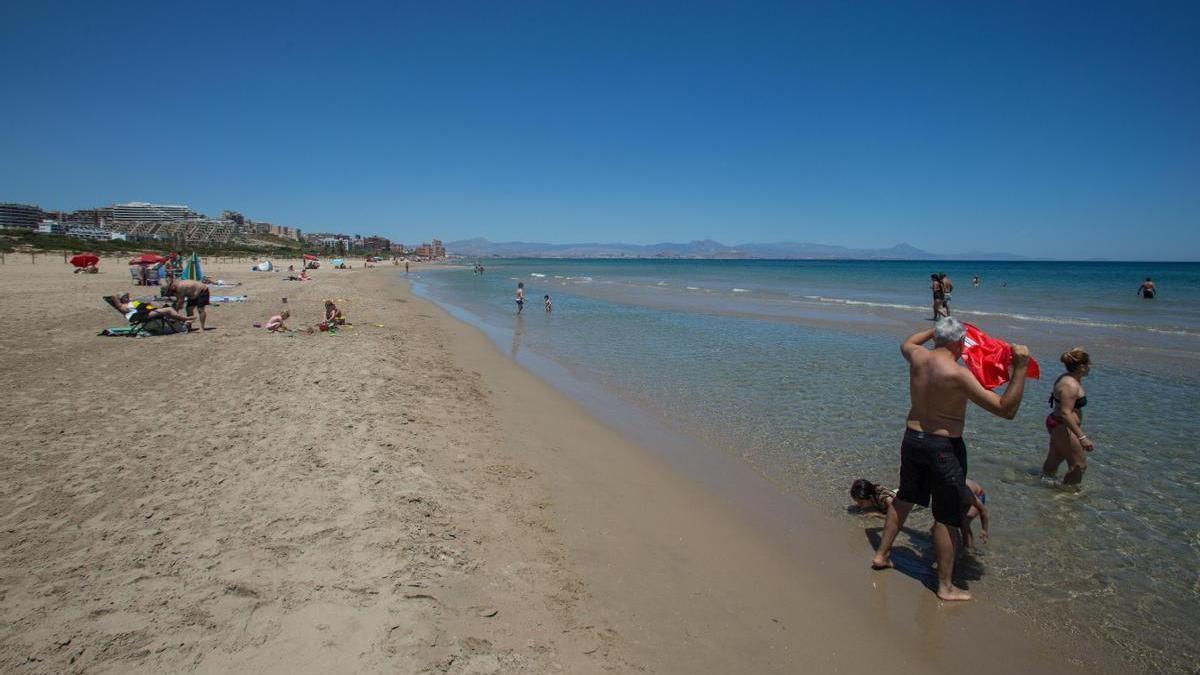 Playa del Carabasí, Elche
