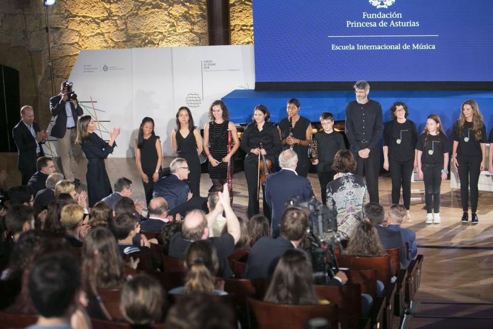 La Reina inaugura cursos en Oviedo