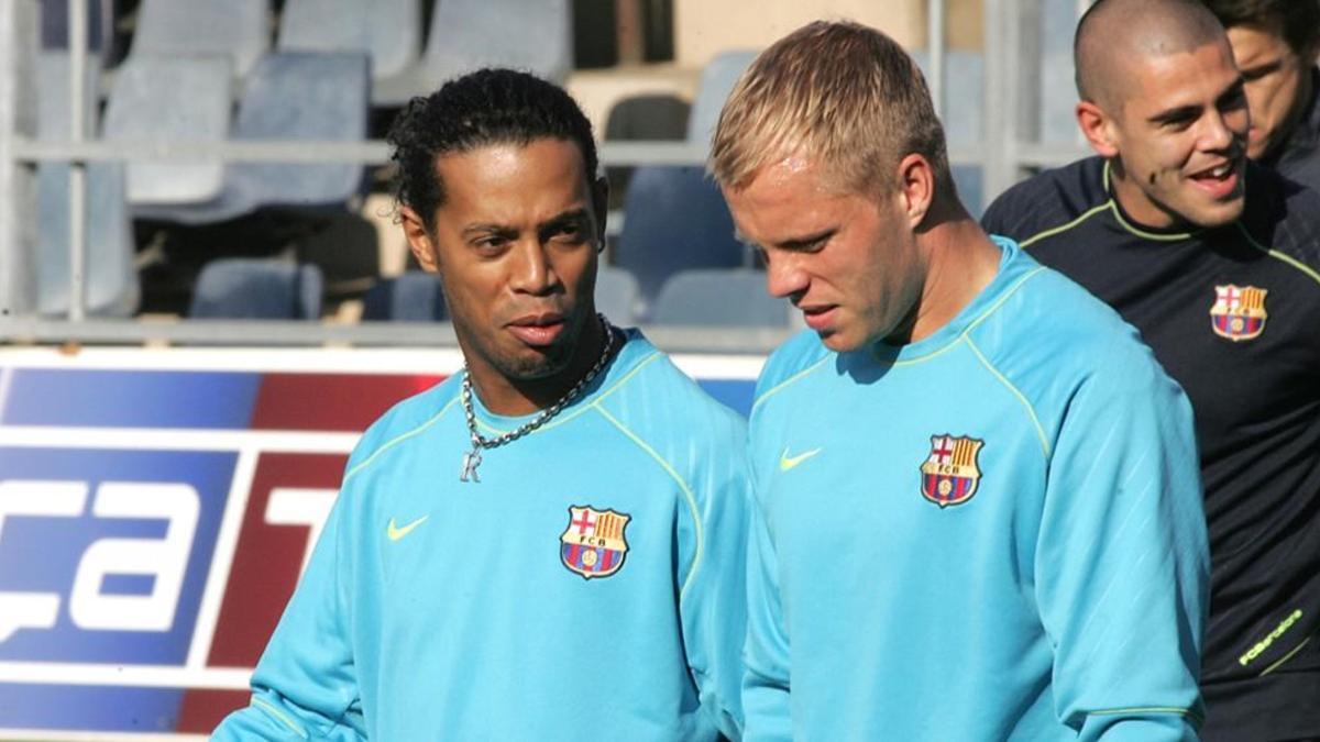 Gudjohnsen compartió vestuario con Ronaldinho en el Barça.