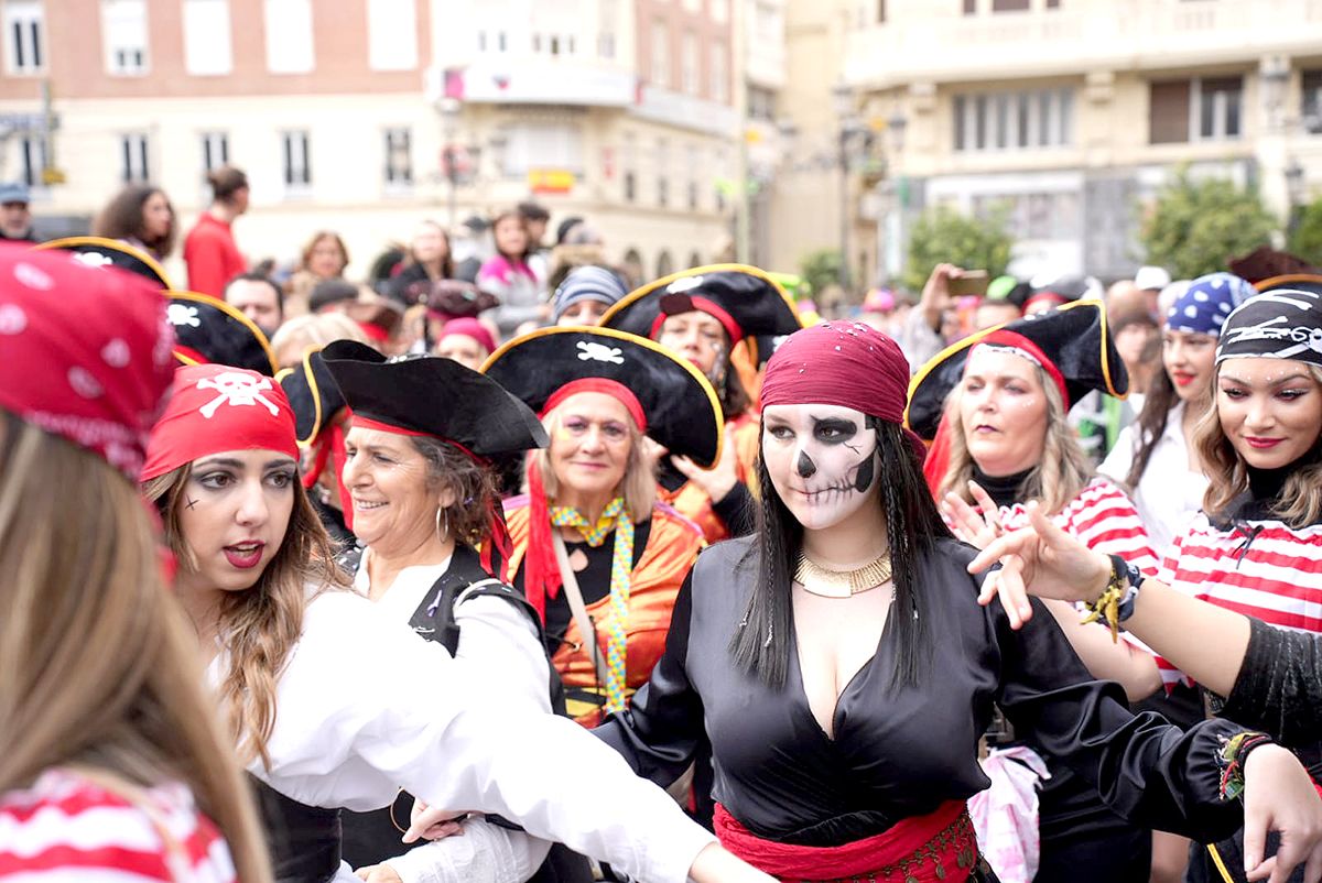 Las calles de Córdoba se visten de máscaras