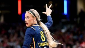 Cunningham, la ‘MAGA Barbie’