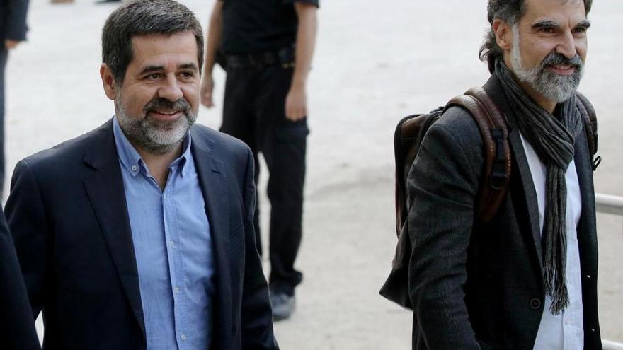 La jueza envía a prisión a Jordi Sànchez y Jordi Cuixart