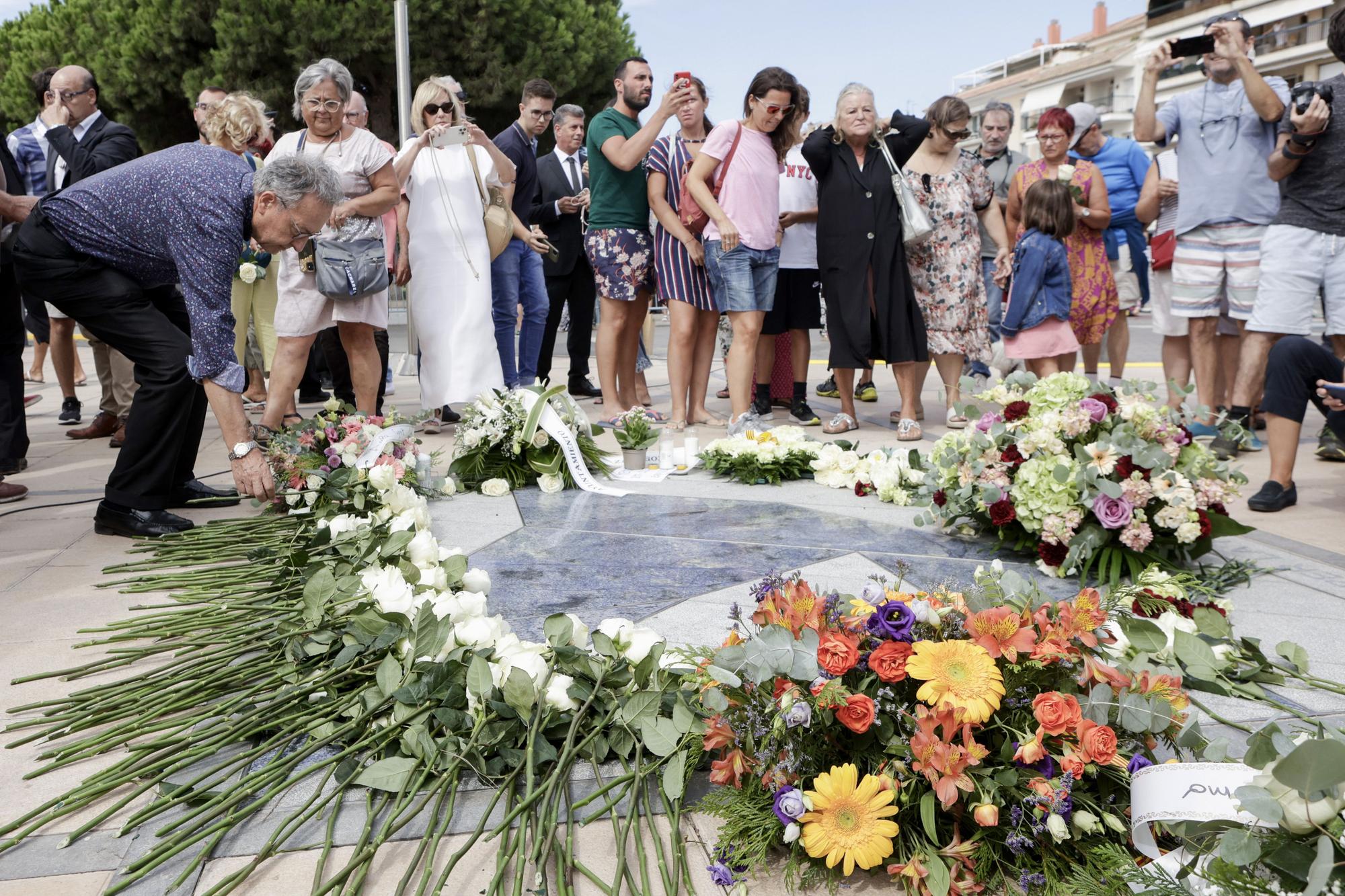 Las fotos del homenaje a las víctimas del 18-A en Cambrils