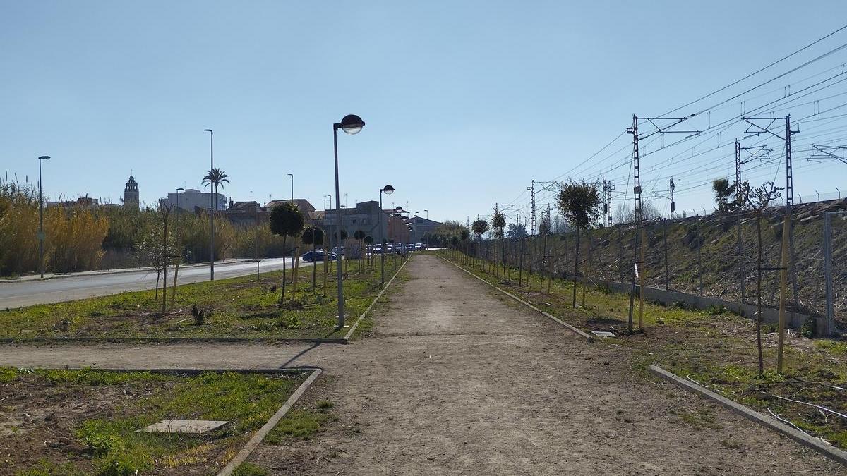 Imagen de la nueva zona verde del barrio de Santa Bárbara.