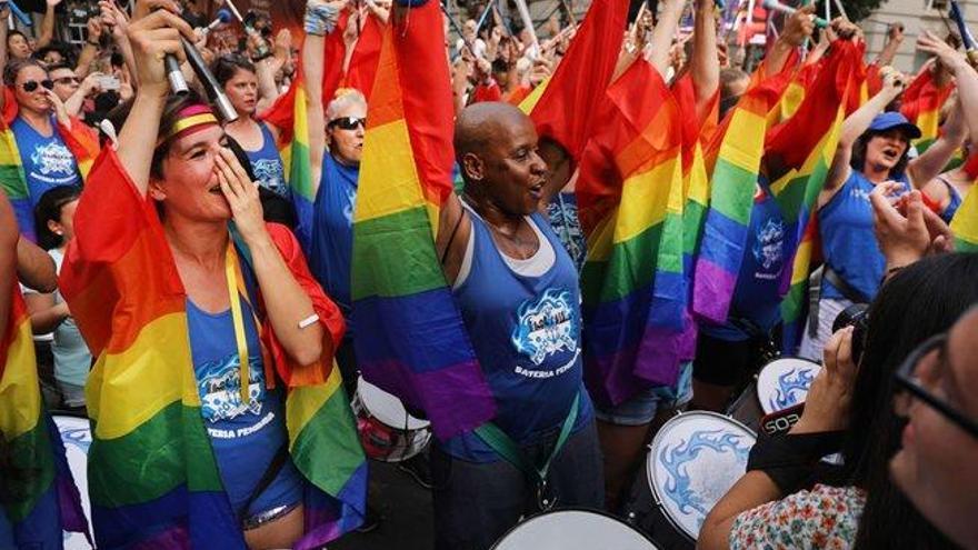 Nueva York conmemora los 50 años de las revueltas del bar gay Stonewall