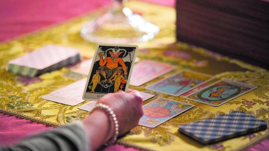 La verdad del negocio del tarot