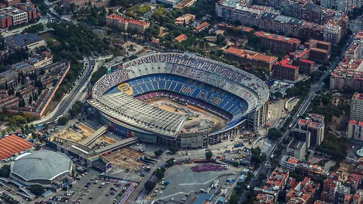 El Camp Nou, en obras, este 15 de junio.