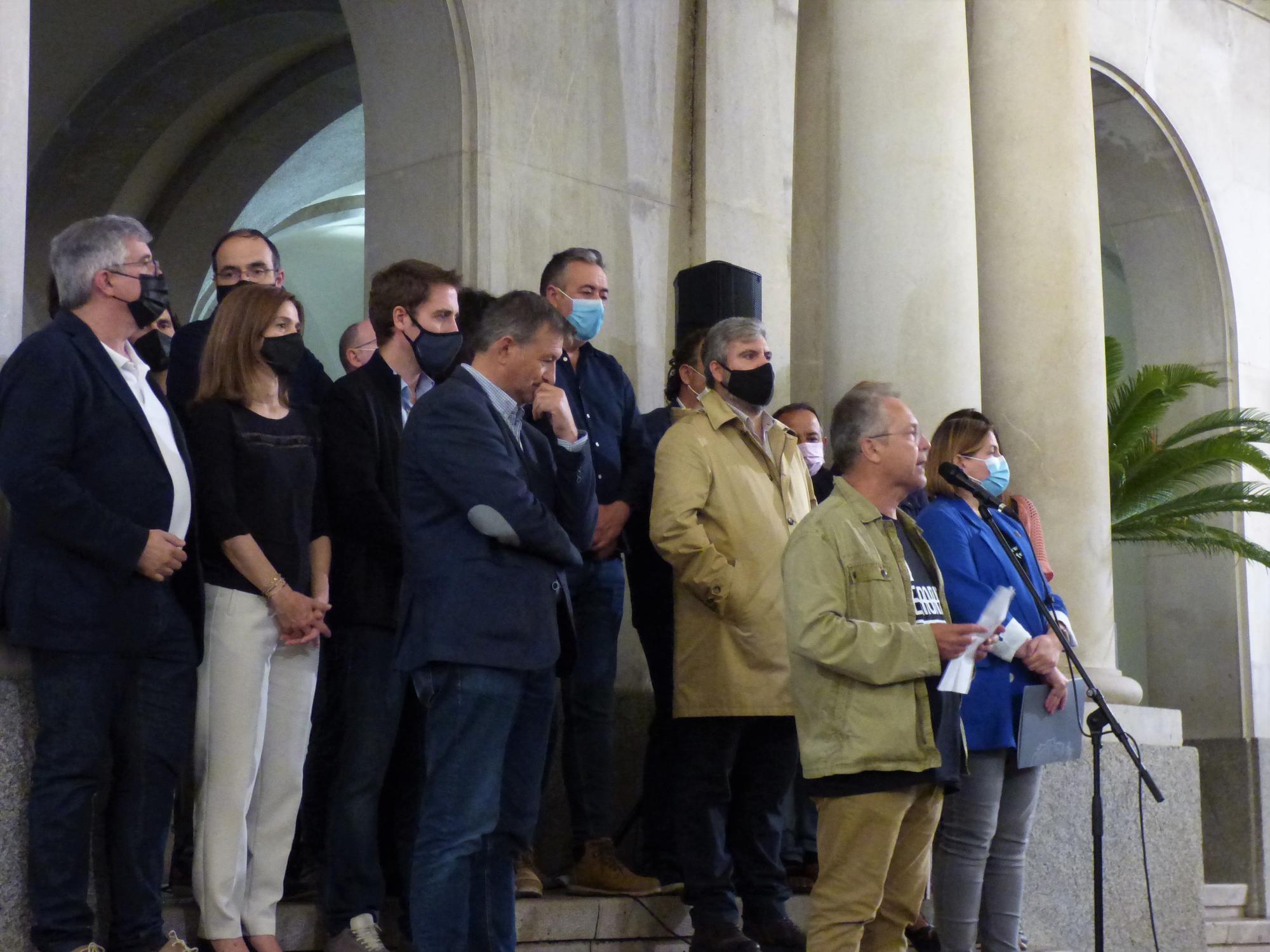 Concentració Free Puigdemont a Figueres