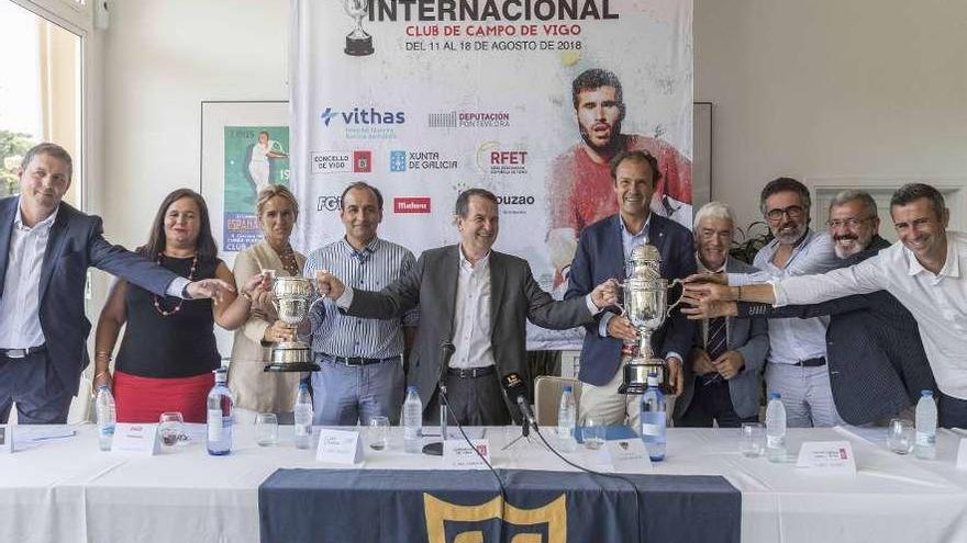 Un momento de la presentación del torneo celebrada ayer en el Club de Campo, en Vigo. // Cristina Graña