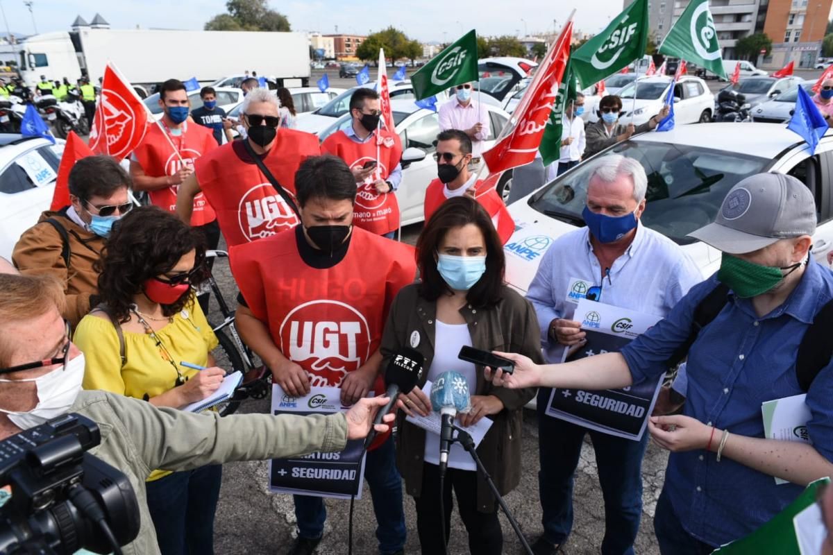 Caravana sindical para pedir más medios en los centro educativos