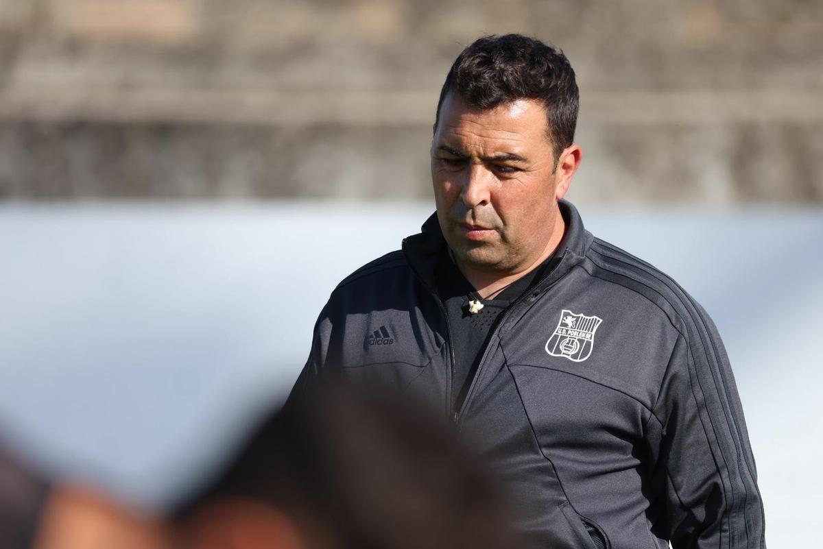 Óscar Troya, durante un entrenamiento.