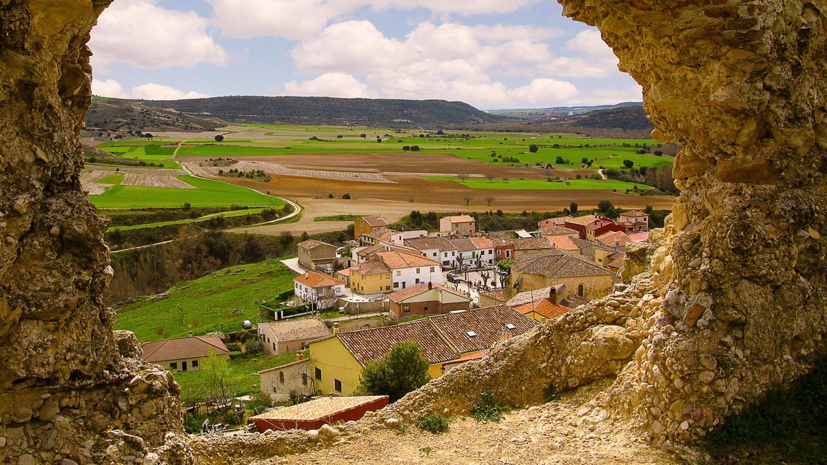 El pueblo de España perfecto para una escapada tiene un puente andalusí, un castillo musulmán y una iglesia románica