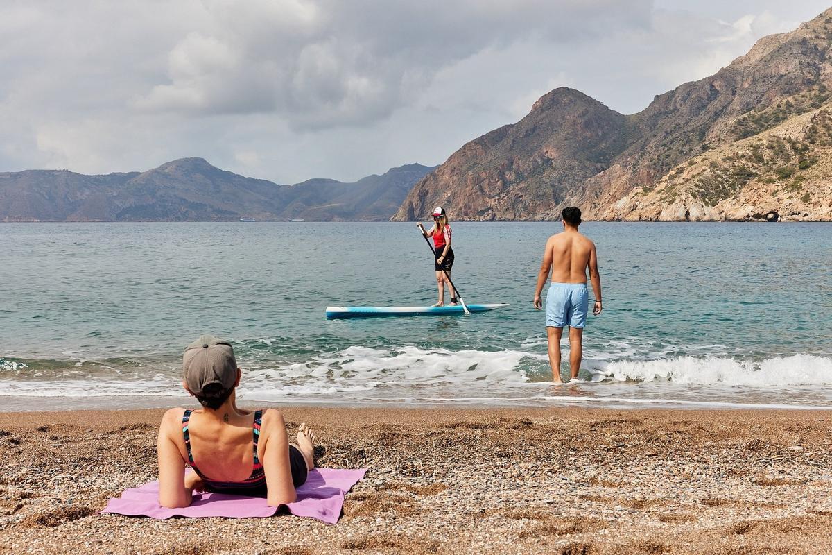 Podrás disfrutar de actividades como kayak, paddle surf y snorkel