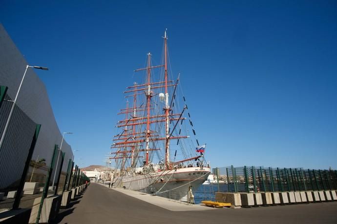 Buque escuela ruso Sedov