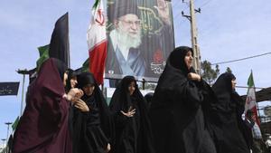 Un mes de guerra al Pròxim Orient, Tema del Diumenge