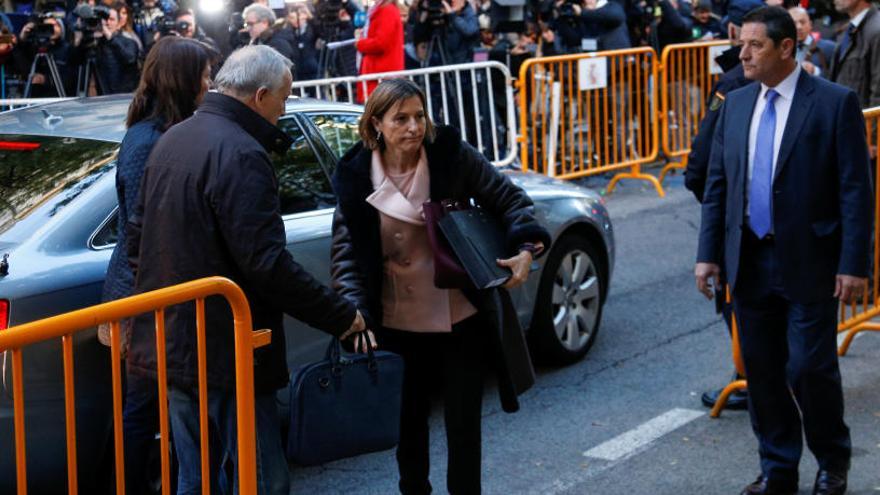 Carme Forcadell arribant al Tribunal Suprem.