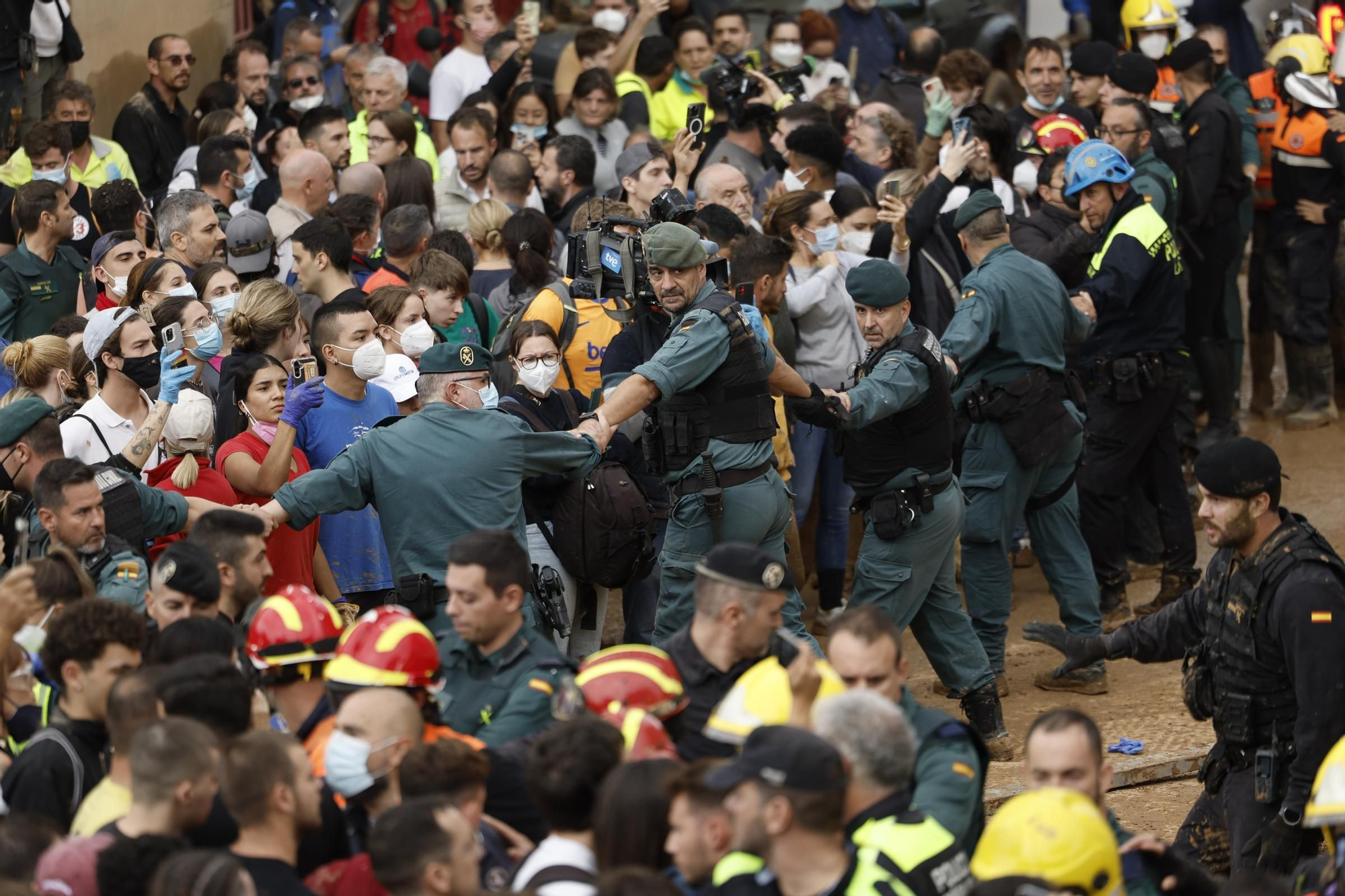 Disturbios en la visita de los Reyes, Sánchez y Mazón a Paiporta
