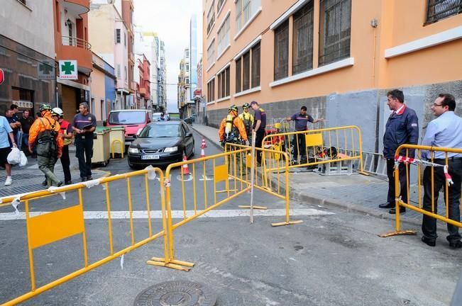 Efectivos de los Bomberos de Las Palmas de Gran ...