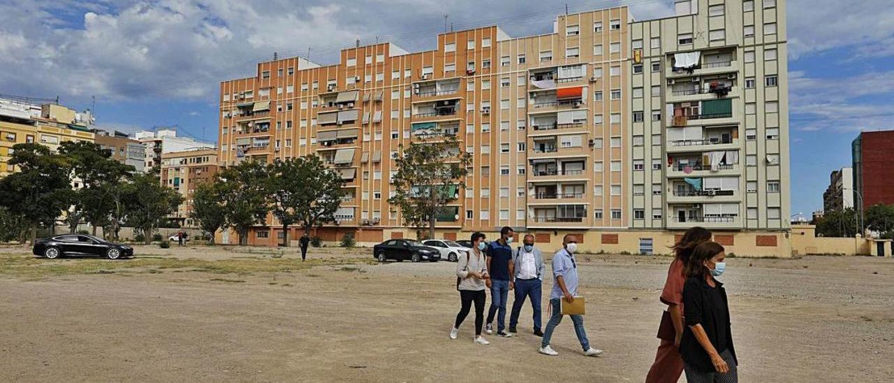 El descampado de Ingenieros dará paso a la reconstrucción del colegio y 370 viviendas.