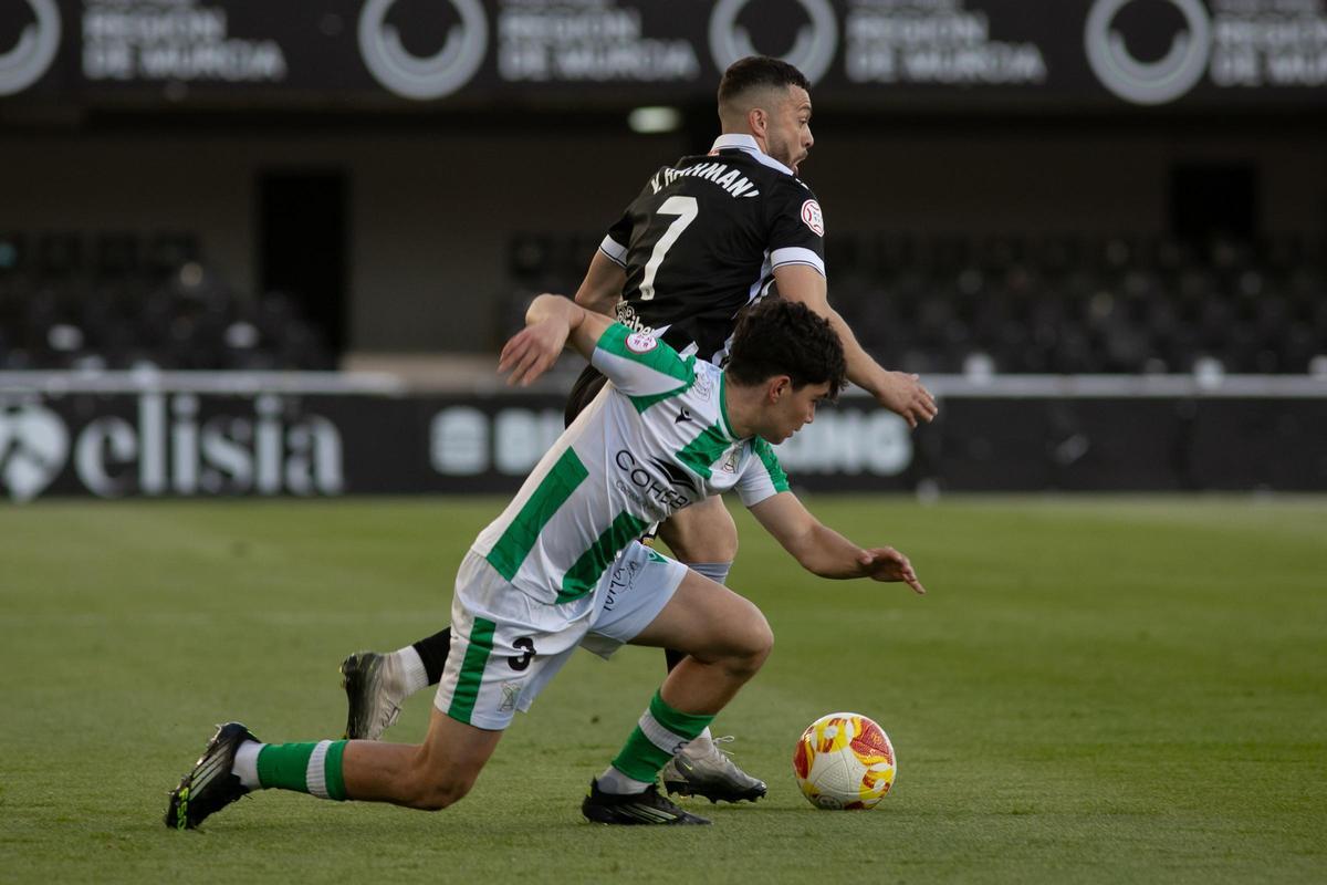 La victoria 'in extremis' del FC Cartagena frente al Sanluqueño, en imágenes