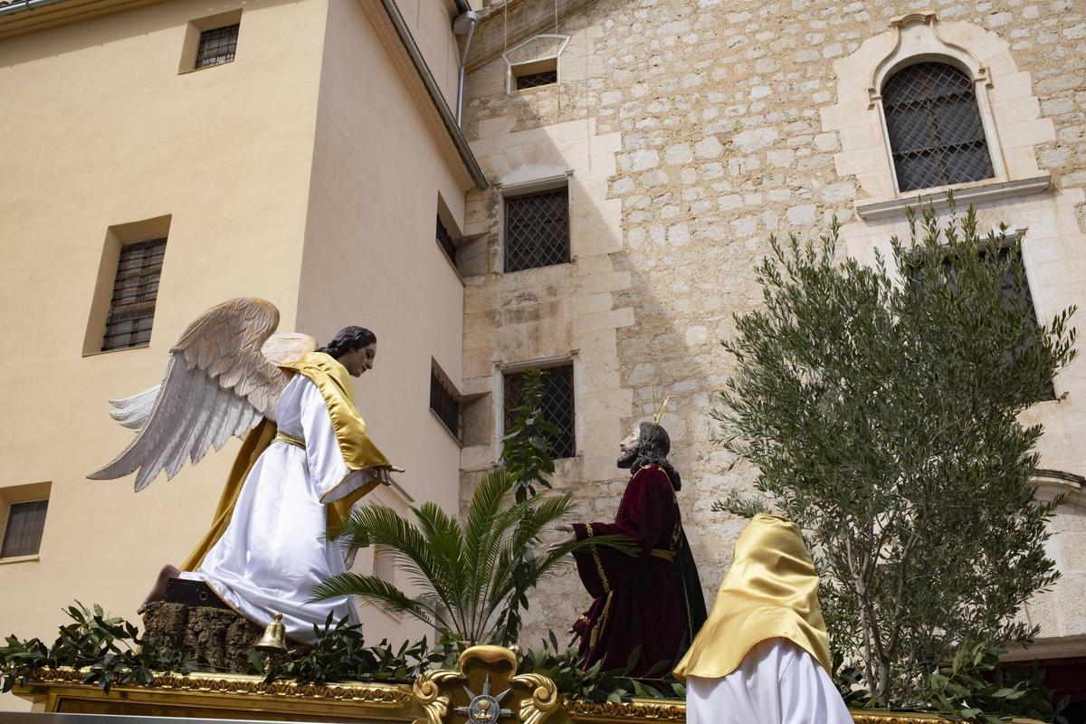 Las procesiones de Semana Santa toman las calles de Ontinyent