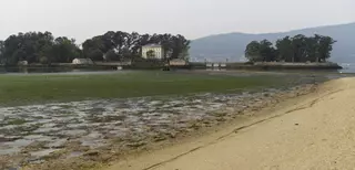 Moaña encabeza una campaña contra la «fiesta pirata» en la isla de San Simón