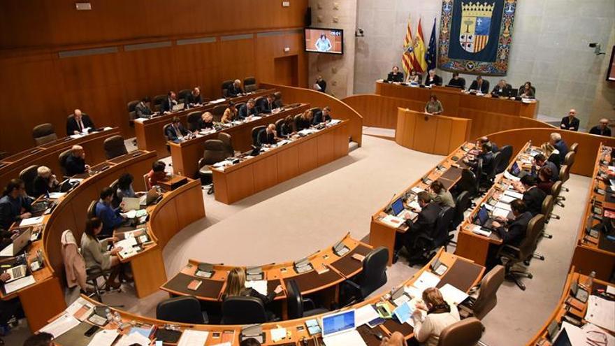 Huesca y Teruel se oponen a perder presencia en las Cortes