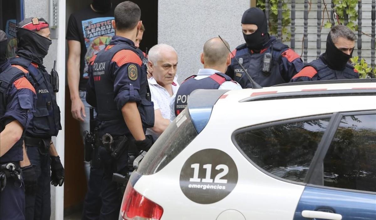 zentauroepp43985007 badalona 26 06 2018 dos personas detenidas en una operacion 180626105402 zentauroepp43985007 badalona 26 06 2018 dos personas detenidas en una operacion 180626105402