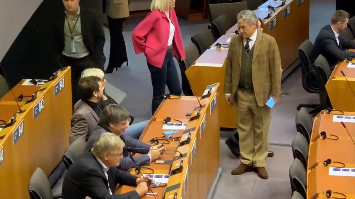 El enfrentamiento del eurodiputado de Vox Herman Tertsch con Puigdemont, Ponsatí y Comín en el Parlamento Europeo