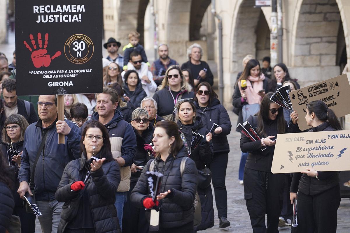 Les imatges de la manifestació dels treballadors autònoms Les imatges de la manifestació dels treballadors autònoms