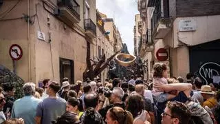 Gràcia premia a la plaza Rovira i Trias por su homenaje a Antònia Font como la calle mejor decorada de las fiestas de 2026