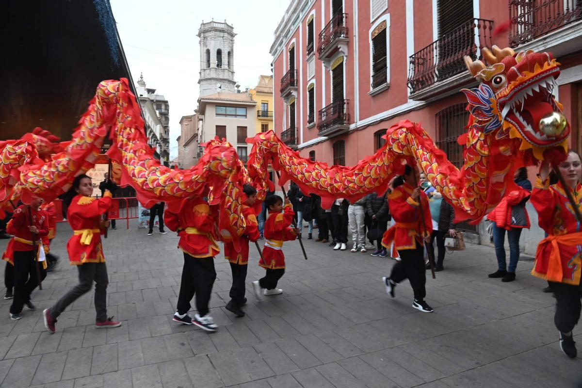 Danzas del Año Nuevo Chino en Vila-real.