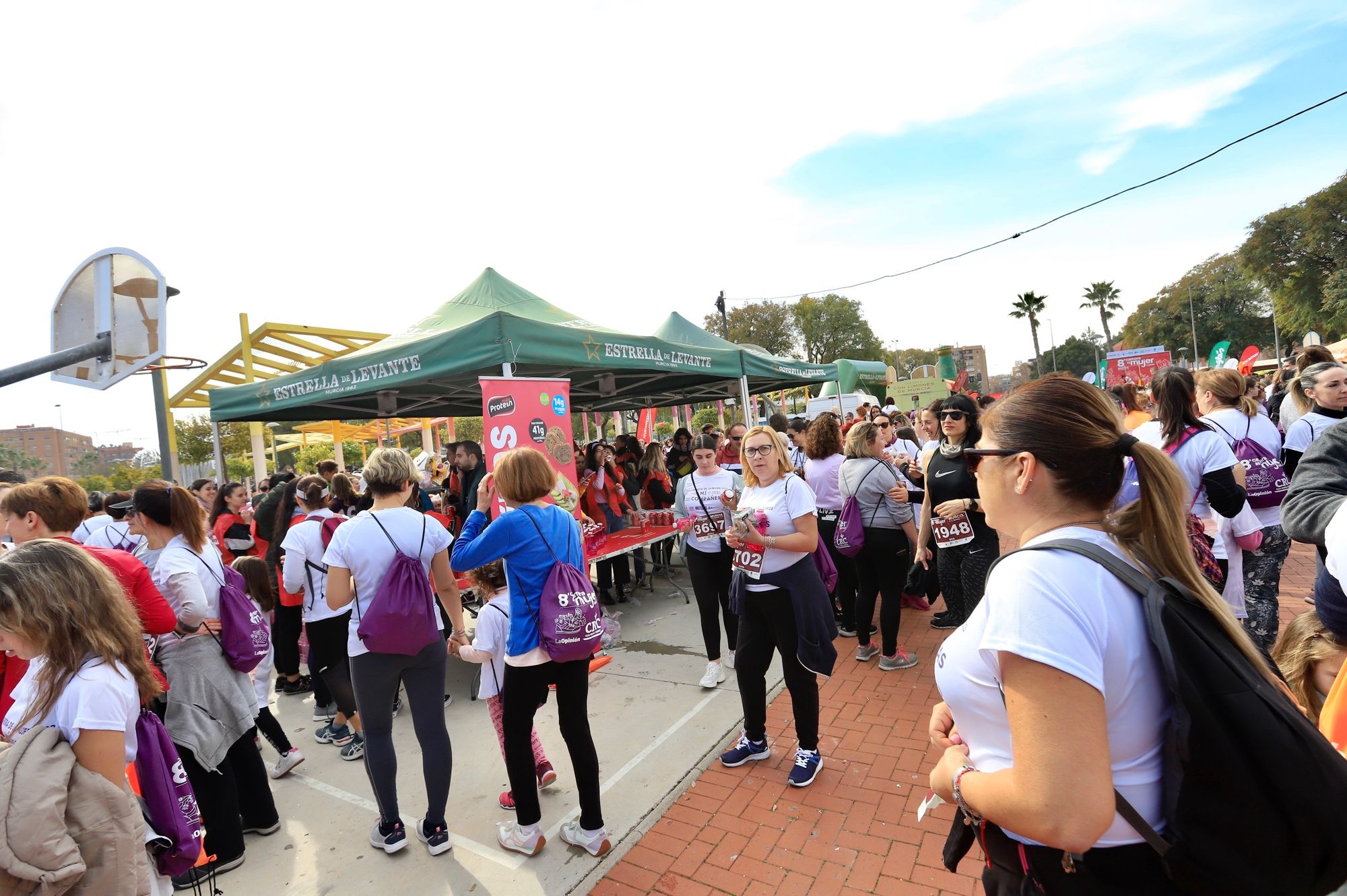 Más que un evento deportivo: las mejores fotos de la zona Hospitality de la Carrera de la Mujer