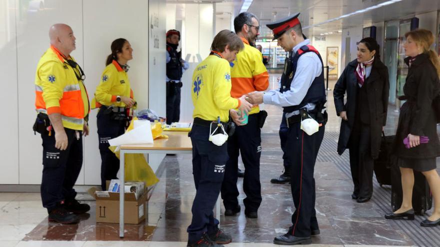 Controls dels Mossos d&#039;Esquadra i del SEM.