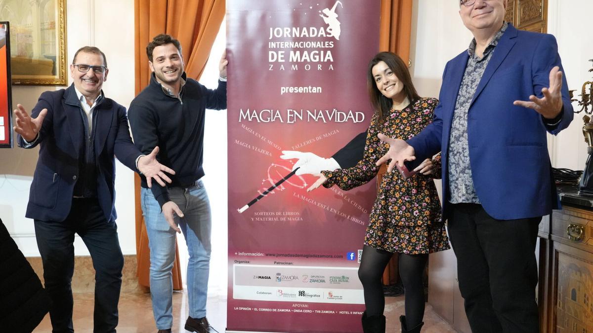 Presentación jornadas internacionales de magia magia en Navidad