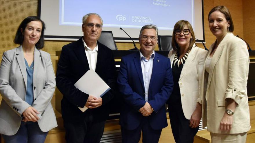 Participantes en la jornada de vivienda del PP. | FdV