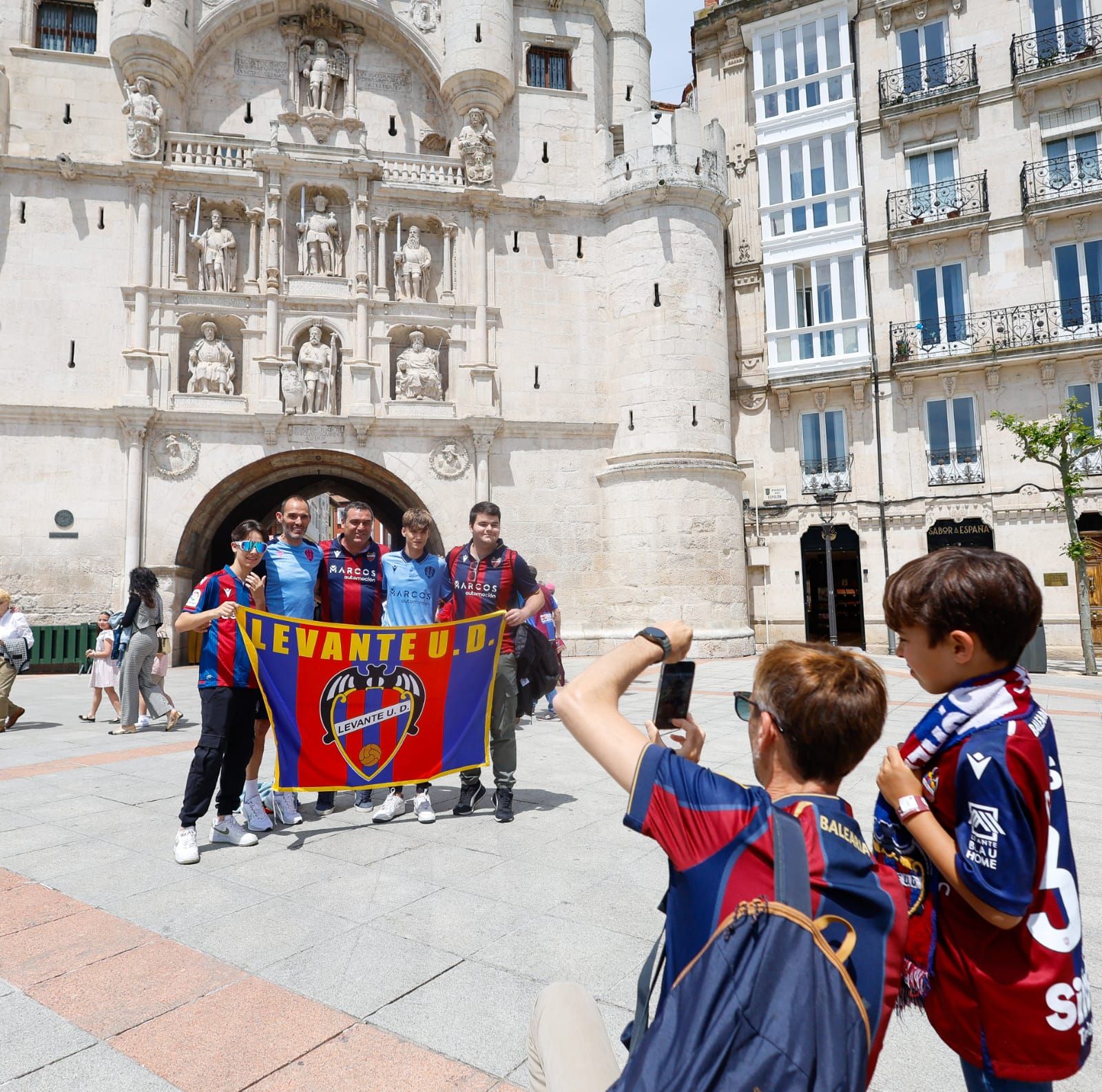 Burgos se tiñe de blaugrana