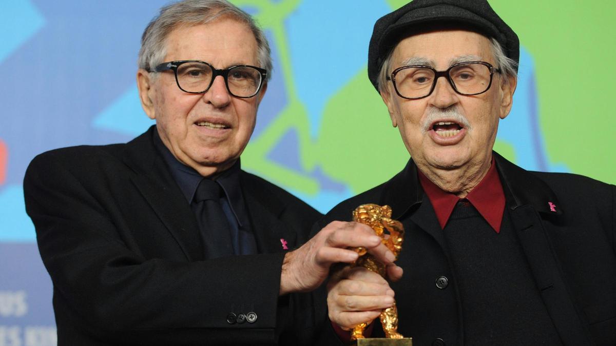 Los cineastas italianos Vittorio Taviani y Paolo Taviani ganan el Oso de Oro