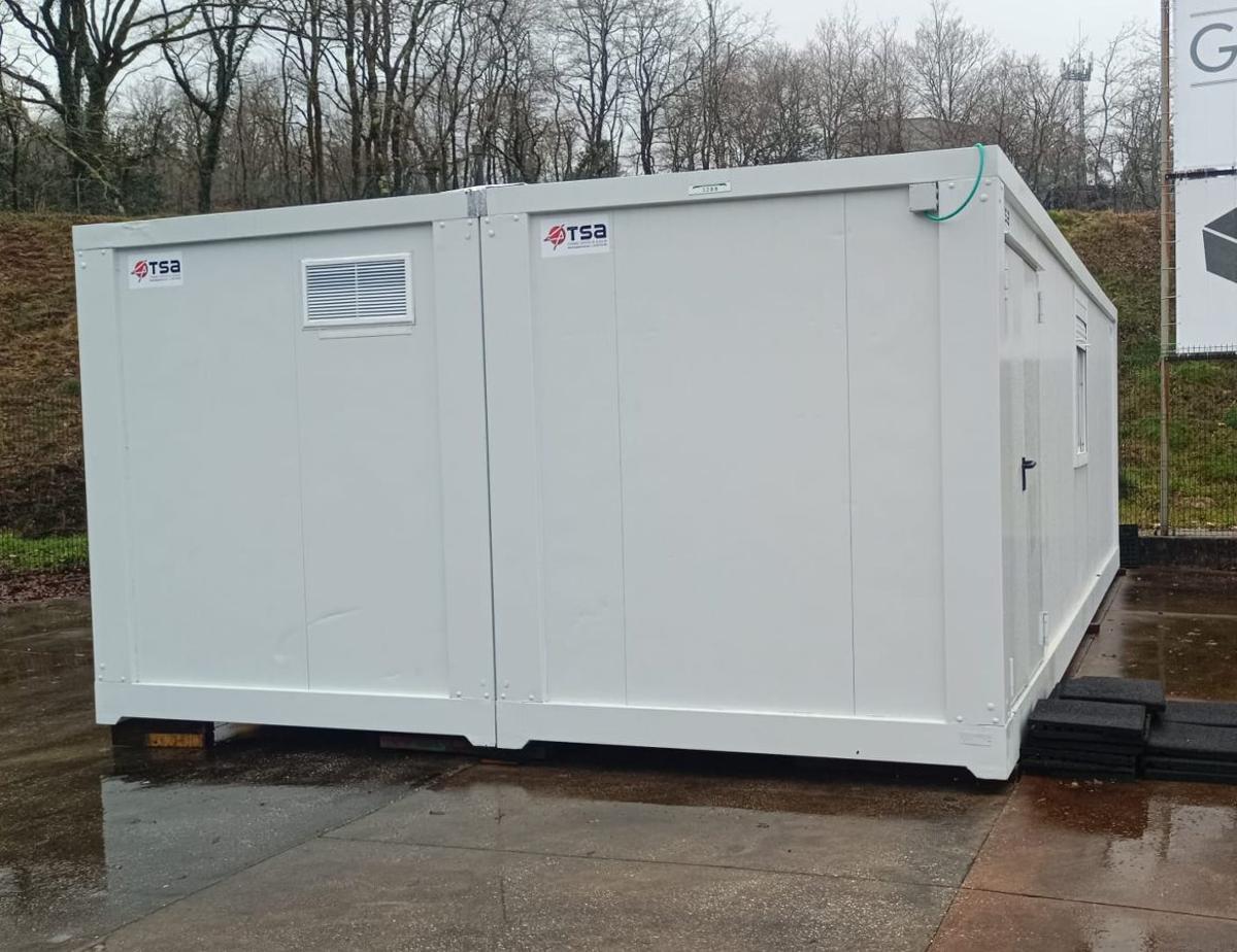 Imagen exterior de los módulos intalados en el Novo Municipal.