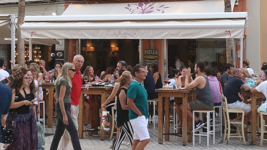 Locales de restauración y terrazas en el Centro de Málaga.