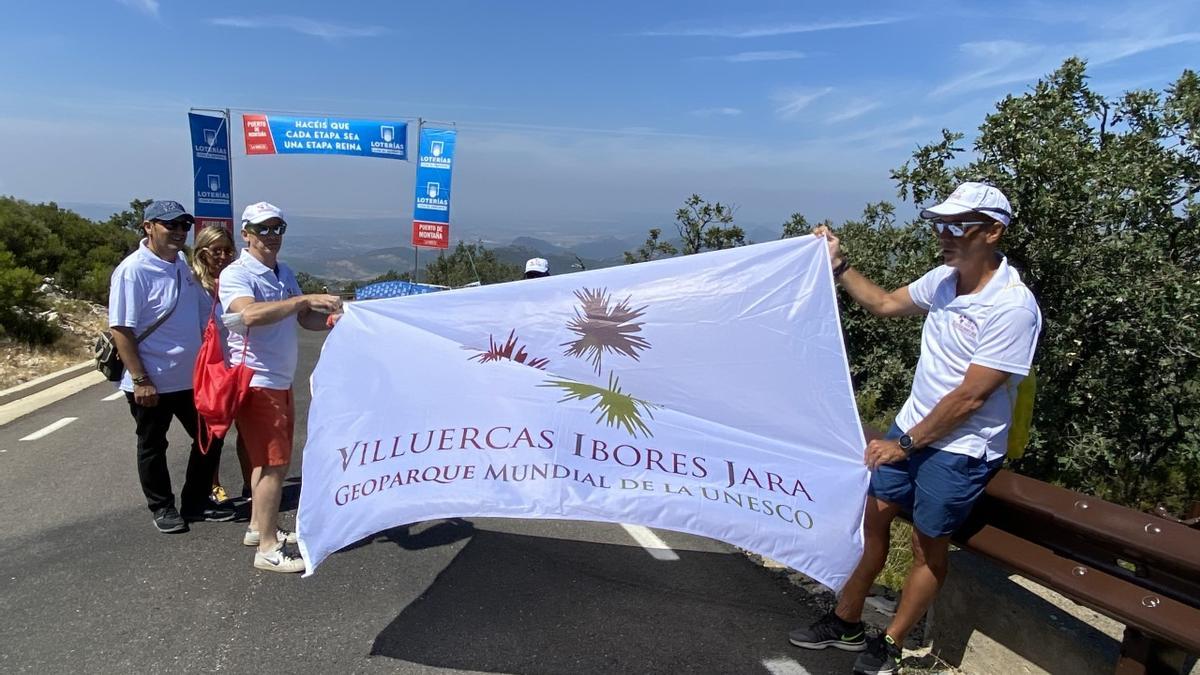 Extremeños &#039;presumiendo&#039; del geoparque mundial.