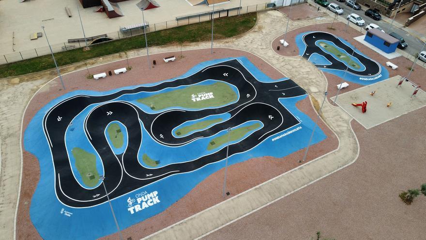 Onda estrena un circuito &#039;pump track&#039; para bicicletas y patines