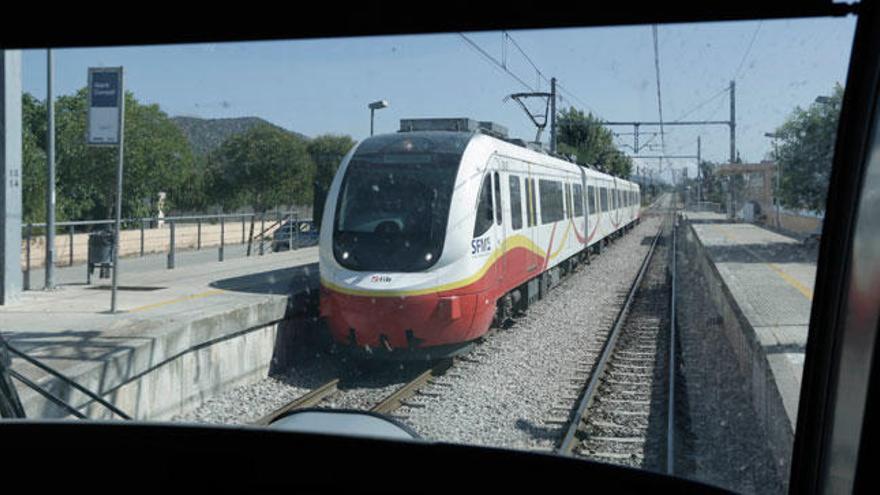 Los trenes eléctricos circularán hasta sa Pobla y Manacor en febrero de 2018