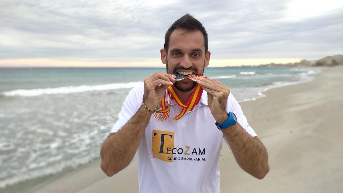 Aitor Llandrés logra dos medallas en el Campeonato de España de bádminton