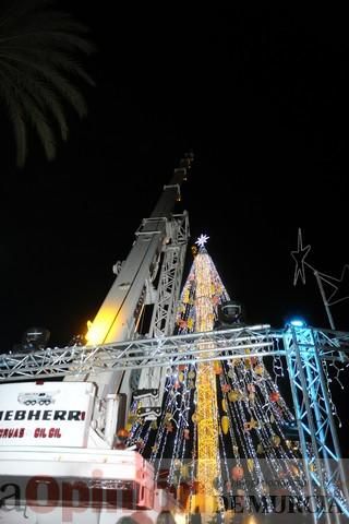 Encendido del Gran Árbol de Navidad de la Plaza Circular de Murcia